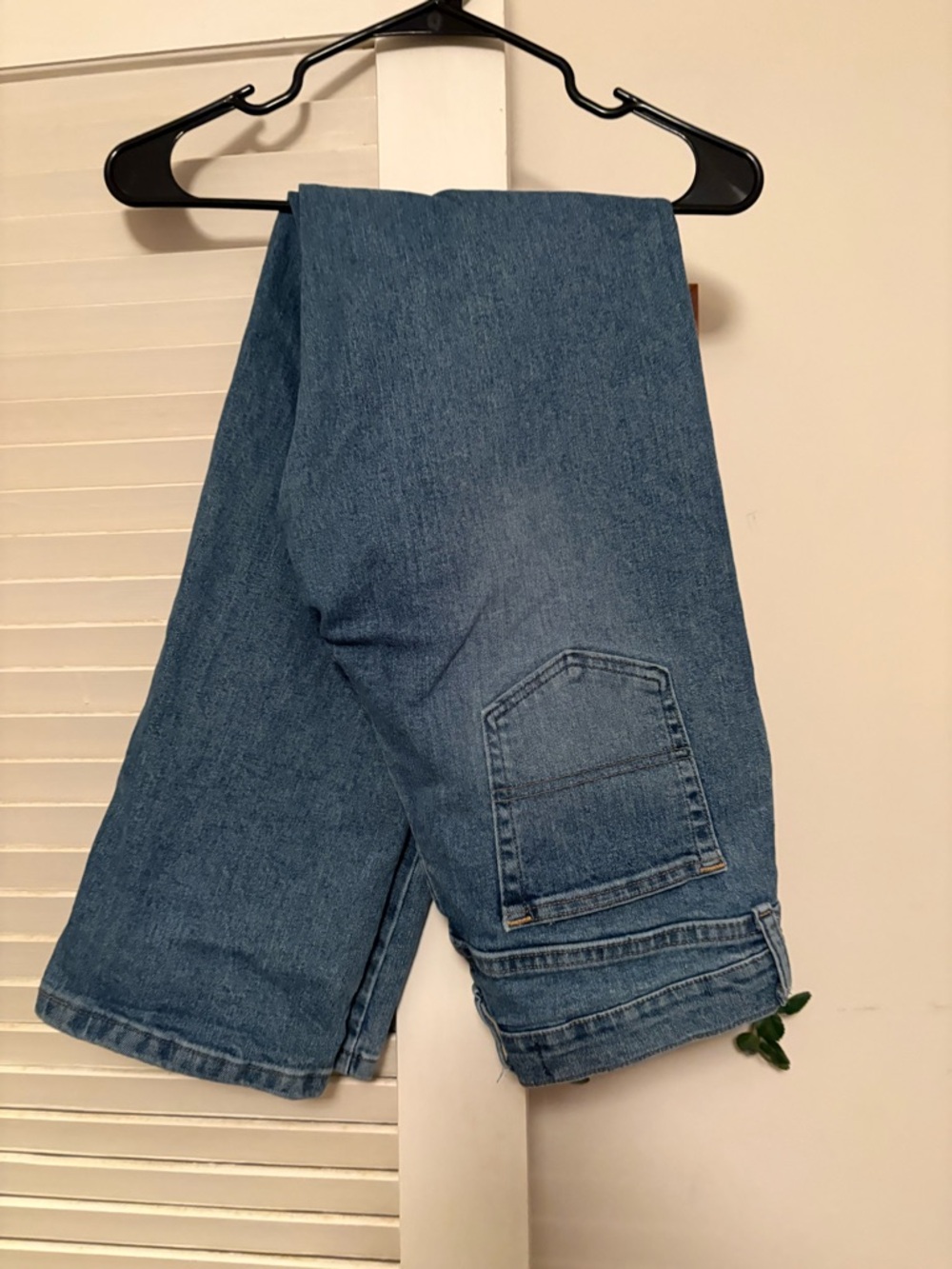 Wrangler Light Blue Denim Jeans with Leather Patch